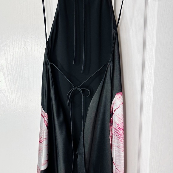 Alice + Olivia Montana Floral Tie-Back Halter Maxi Gown Size 0 NWT - Picture 8 of 17